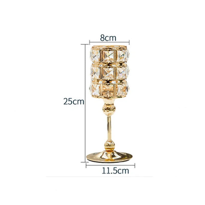 Candelabro de cristal dorado para hogar.